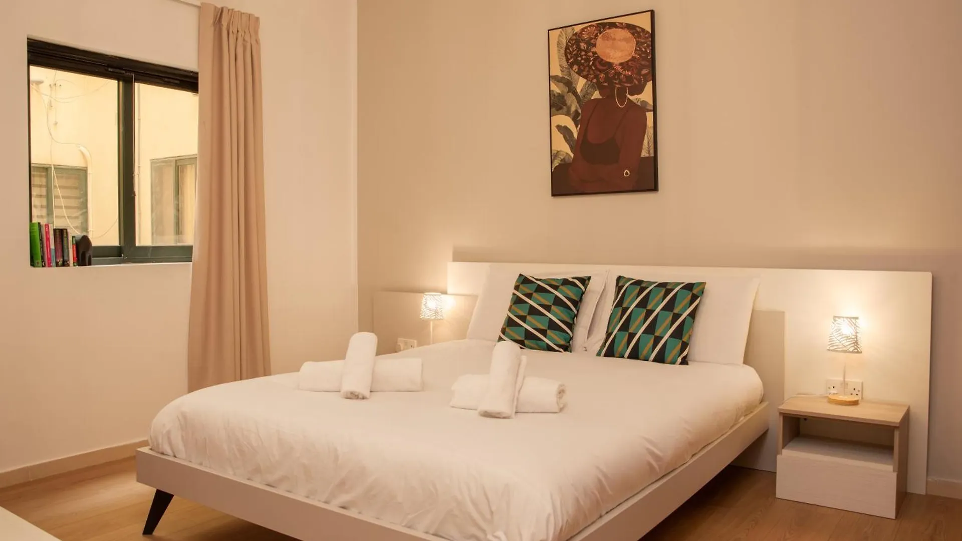 Central 3 Bedrooms Apartment Sliema