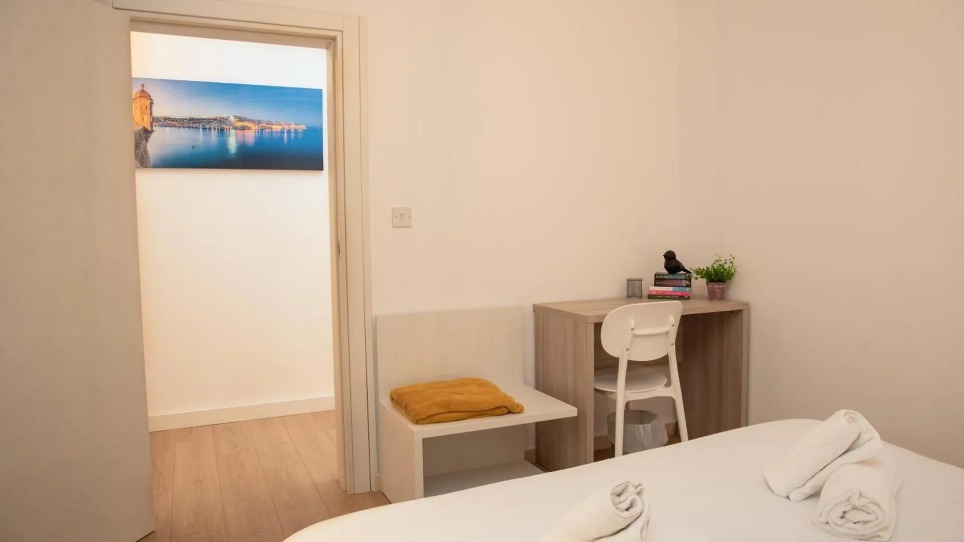 Central 3 Bedrooms Apartment Sliema